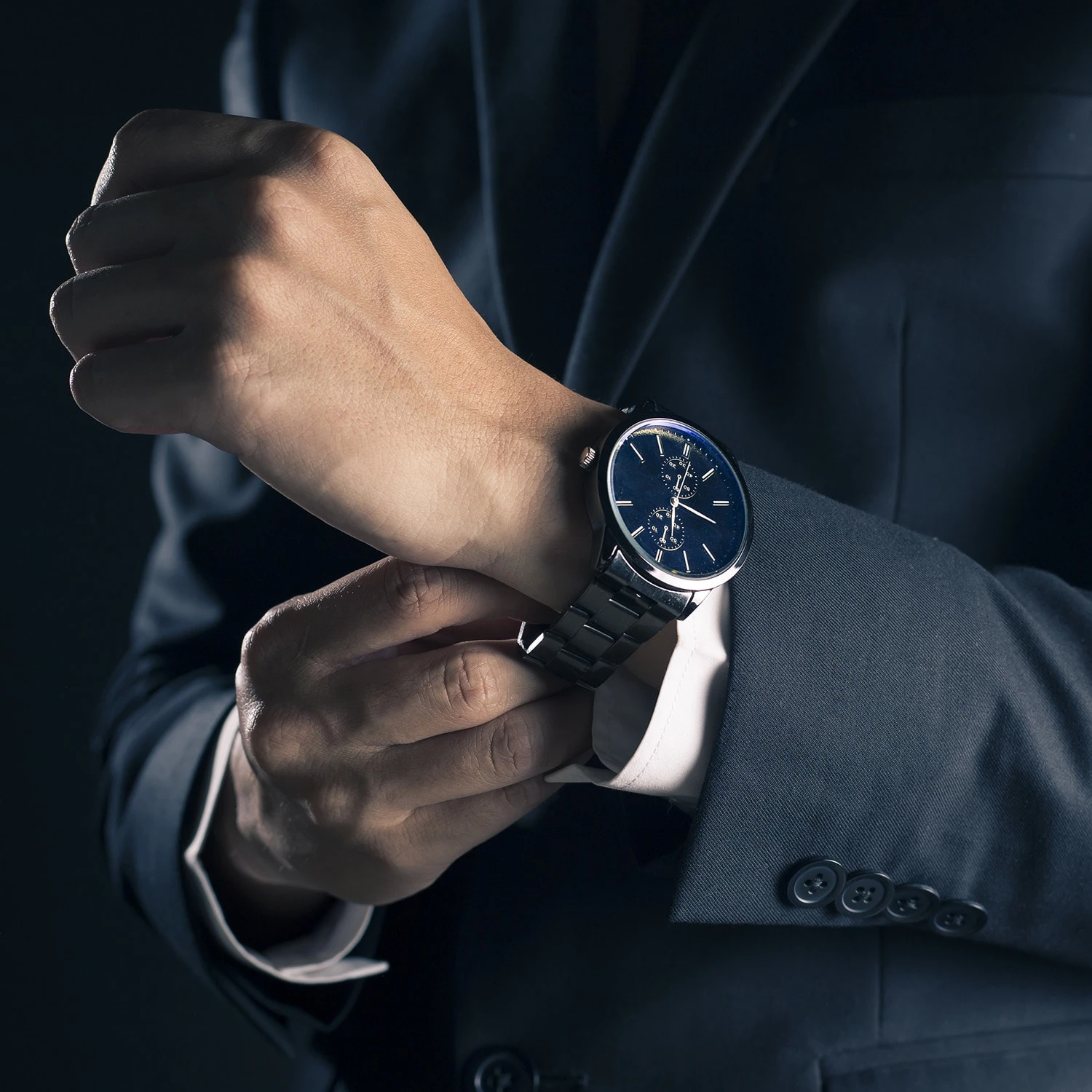 Klagenfurt Uhrenbeweger Rechts-Links-Lauf 12 Uhren LED Touch-Display 2 Klagenfurt Uhrenbeweger Rechts-Links-Lauf 12 Uhren LED Touch-Display – Bild 2